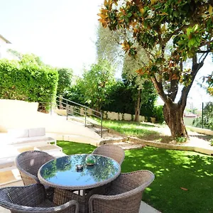 Les Volets Bleus Appartement
